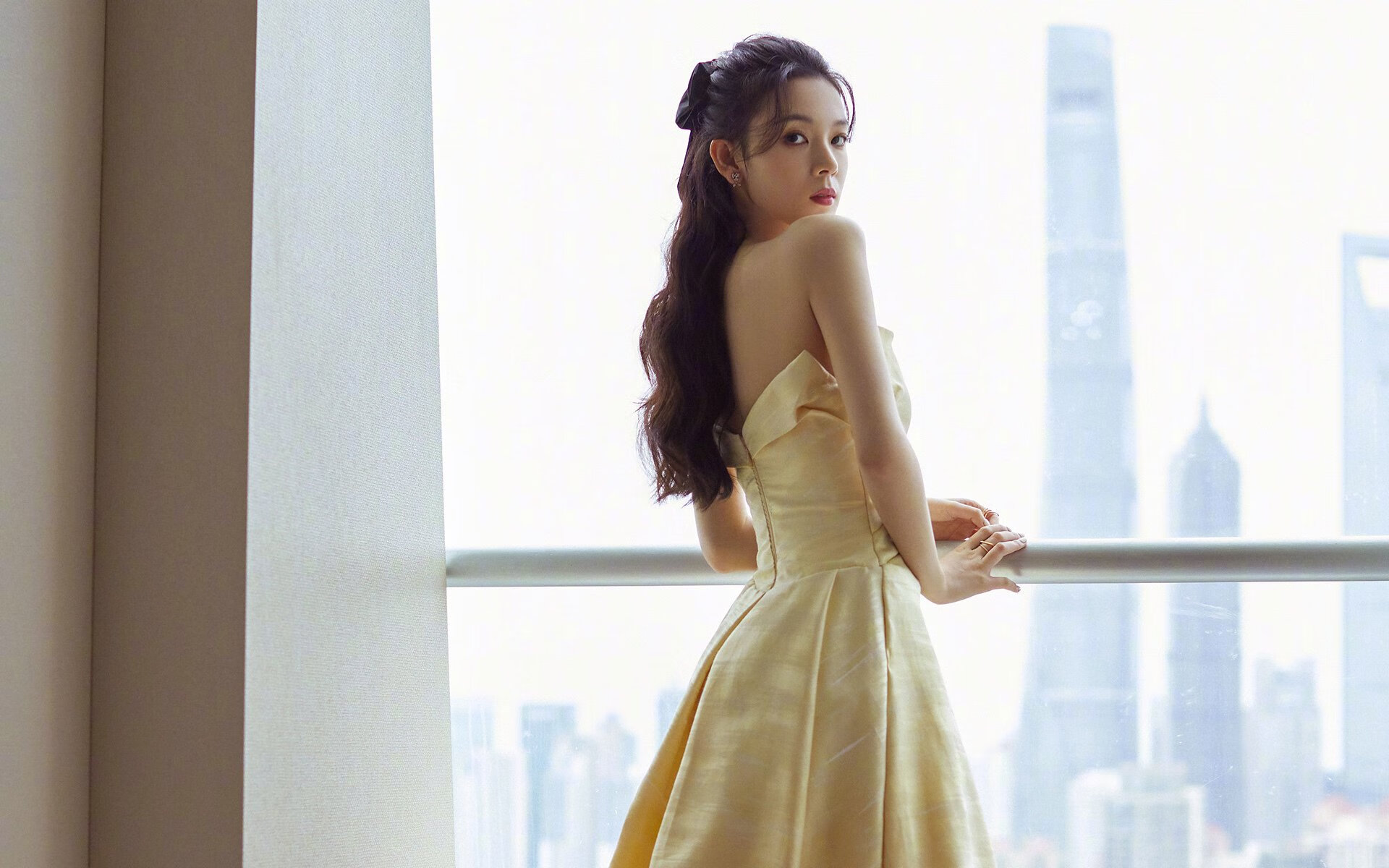 从法国队碾压中国队看现代足球，萨卡如何定义攻防转换核心