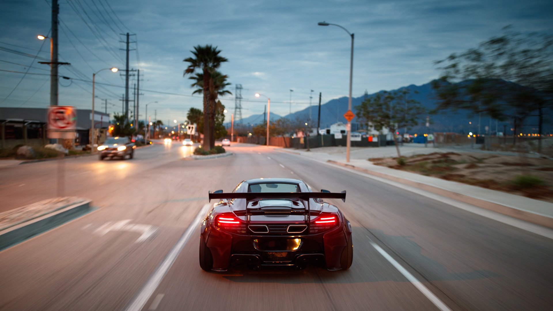 跨越时空的对决,利拉德狂砍60分点燃沙漠,太阳队用团队篮球定义唯一胜利