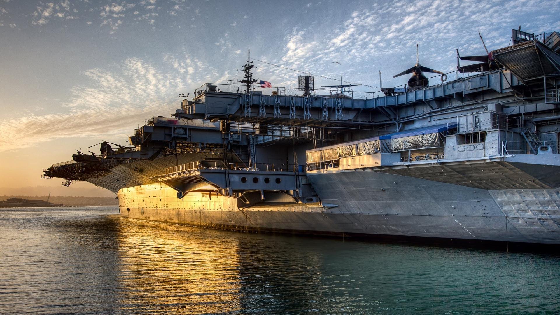 足球场上的两极之美，乌拉圭的精密齿轮与阿拉巴的魔法瞬间