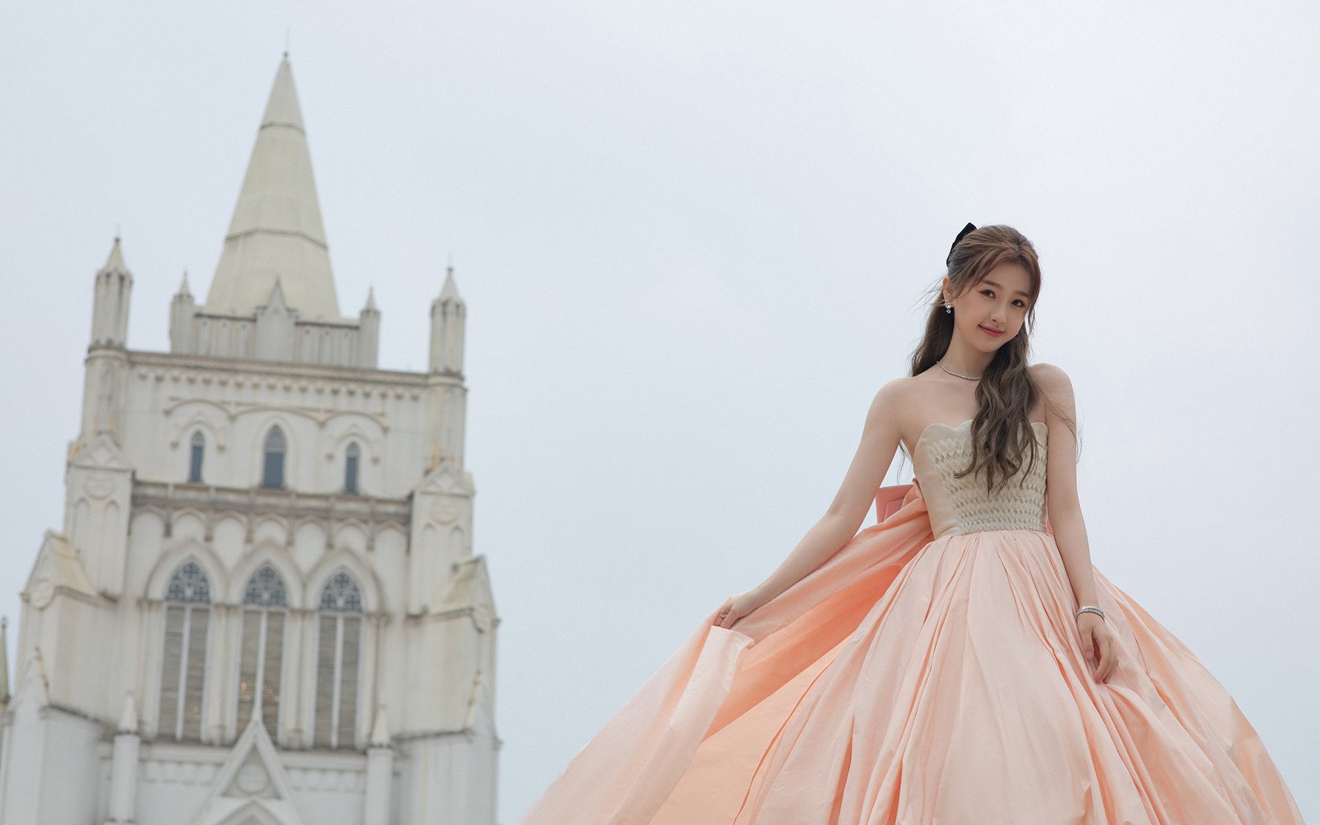 北境赛道风雪夜，当德罗赞用篮球思维在F1年度争冠战收割赛道